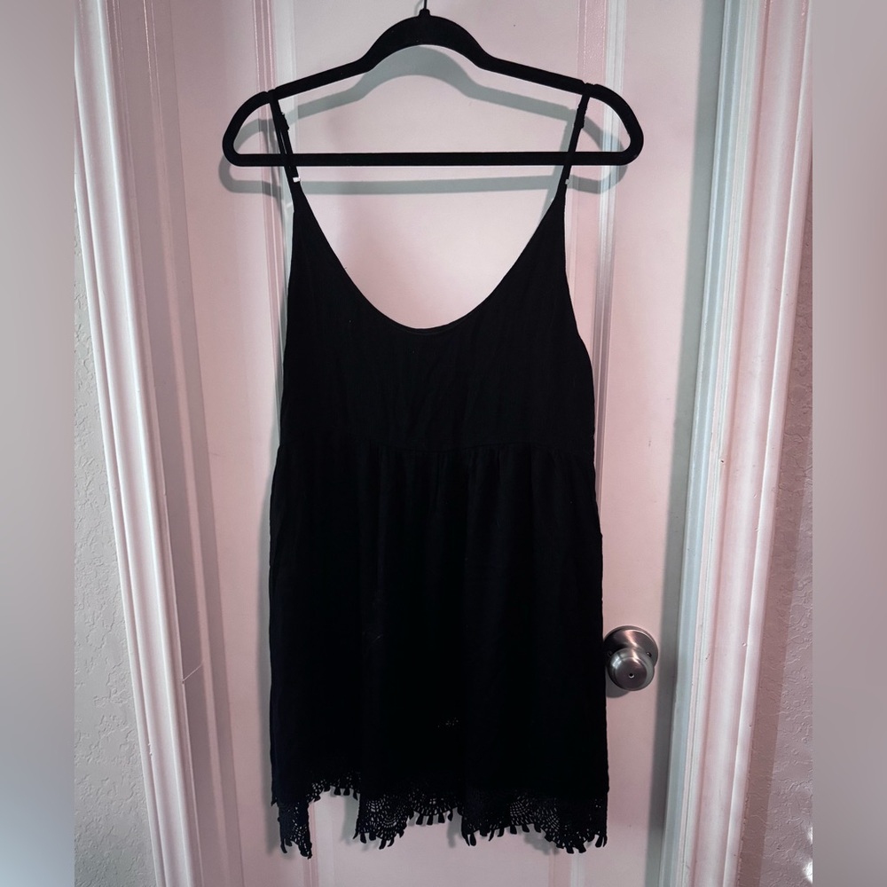 Lulu's Black Dress
